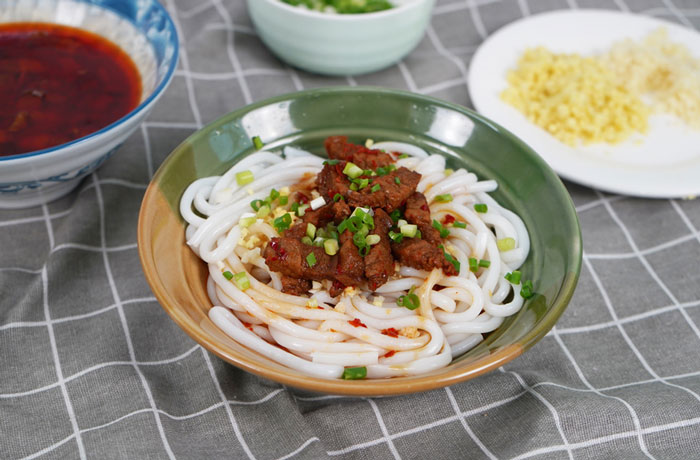 前进肉臊子粉培训